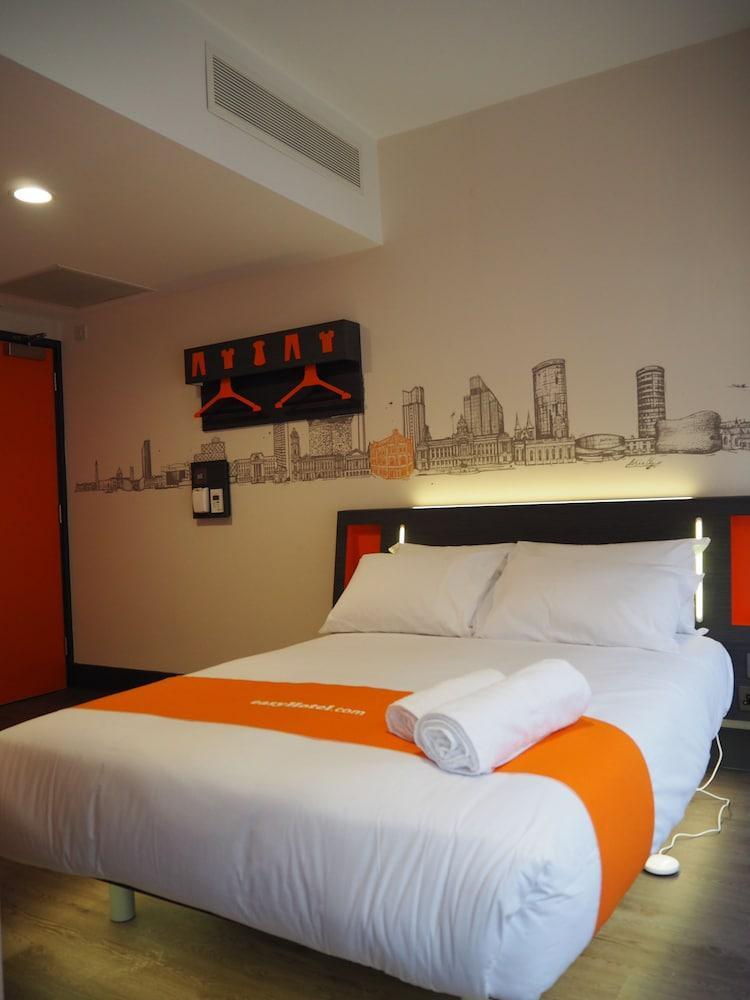 Easyhotel Liverpool Dış mekan fotoğraf